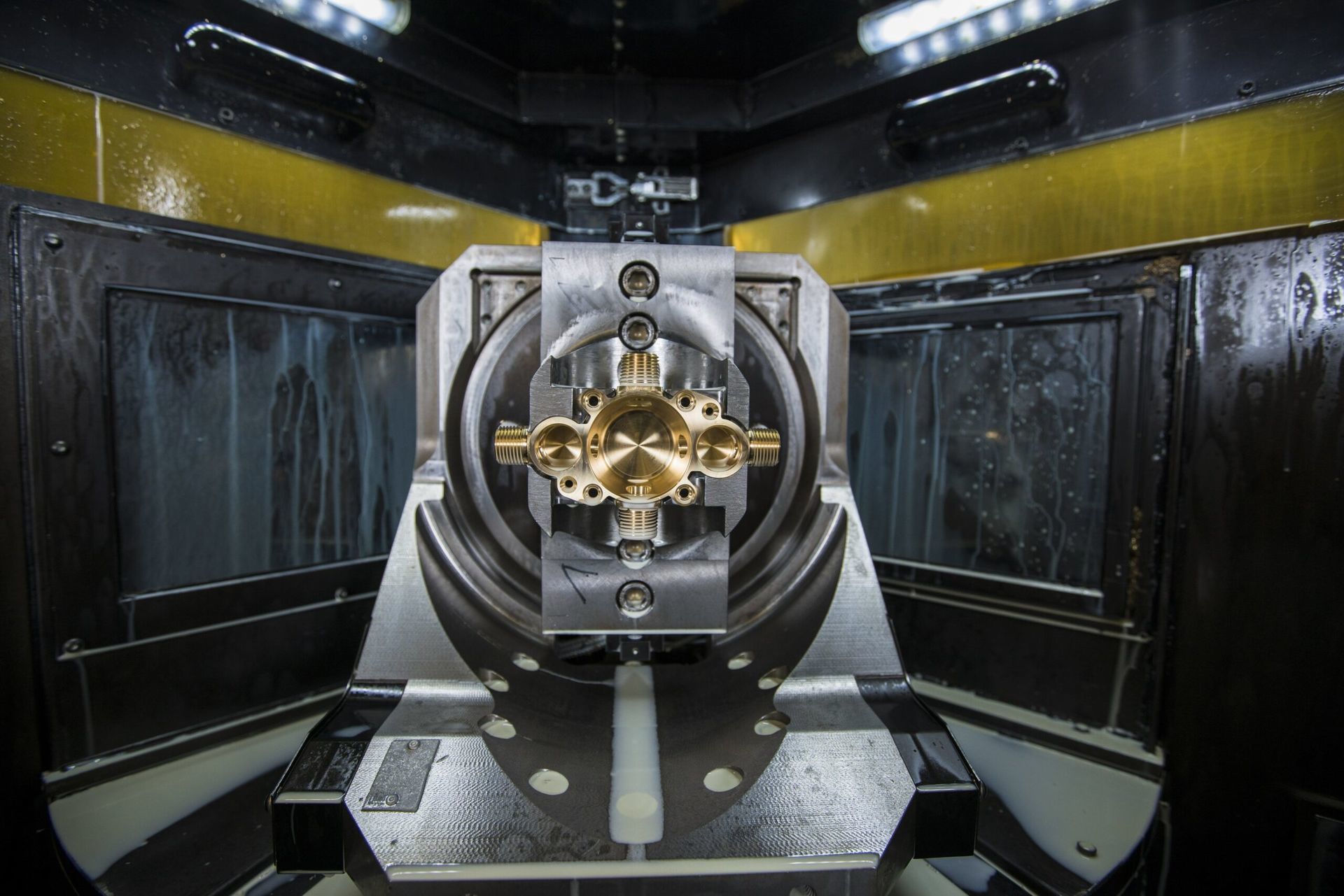 CNC-gesteuerte-Transfermaschinen-kompetenzen